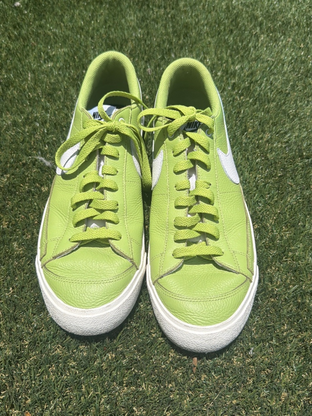 Nike Men's Green Leather Low-Top Sneakers